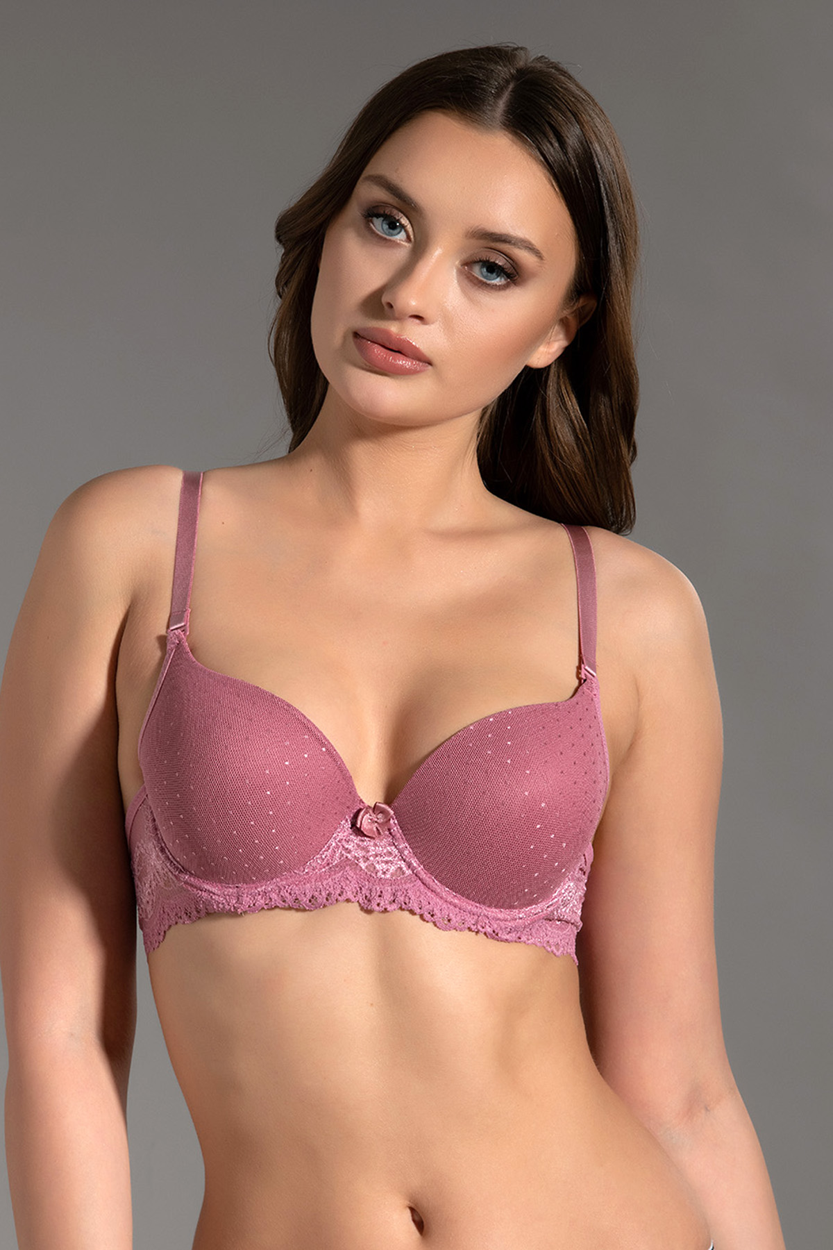 1761 - Desteksiz Dantelli Sütyen - D