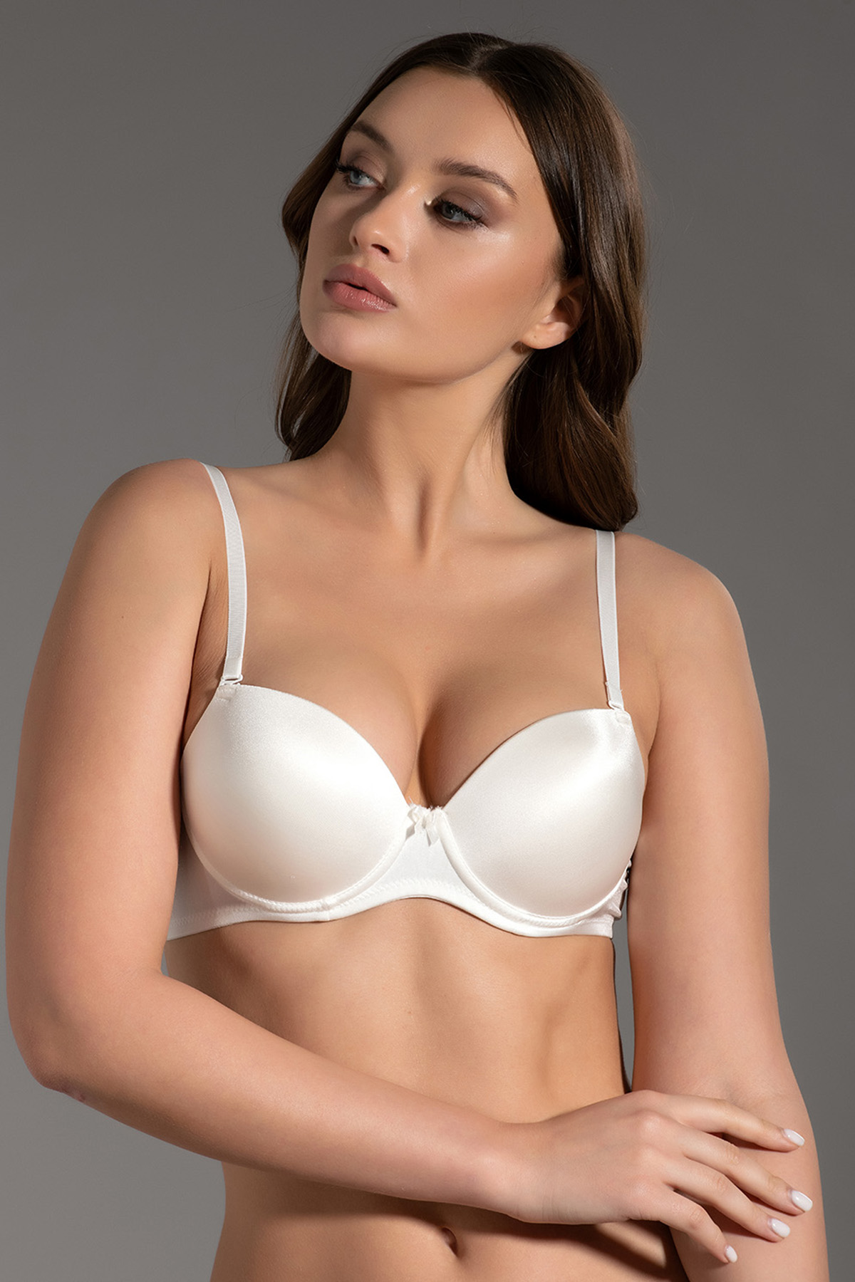 7025 - Desteksiz Basic Sütyen - D