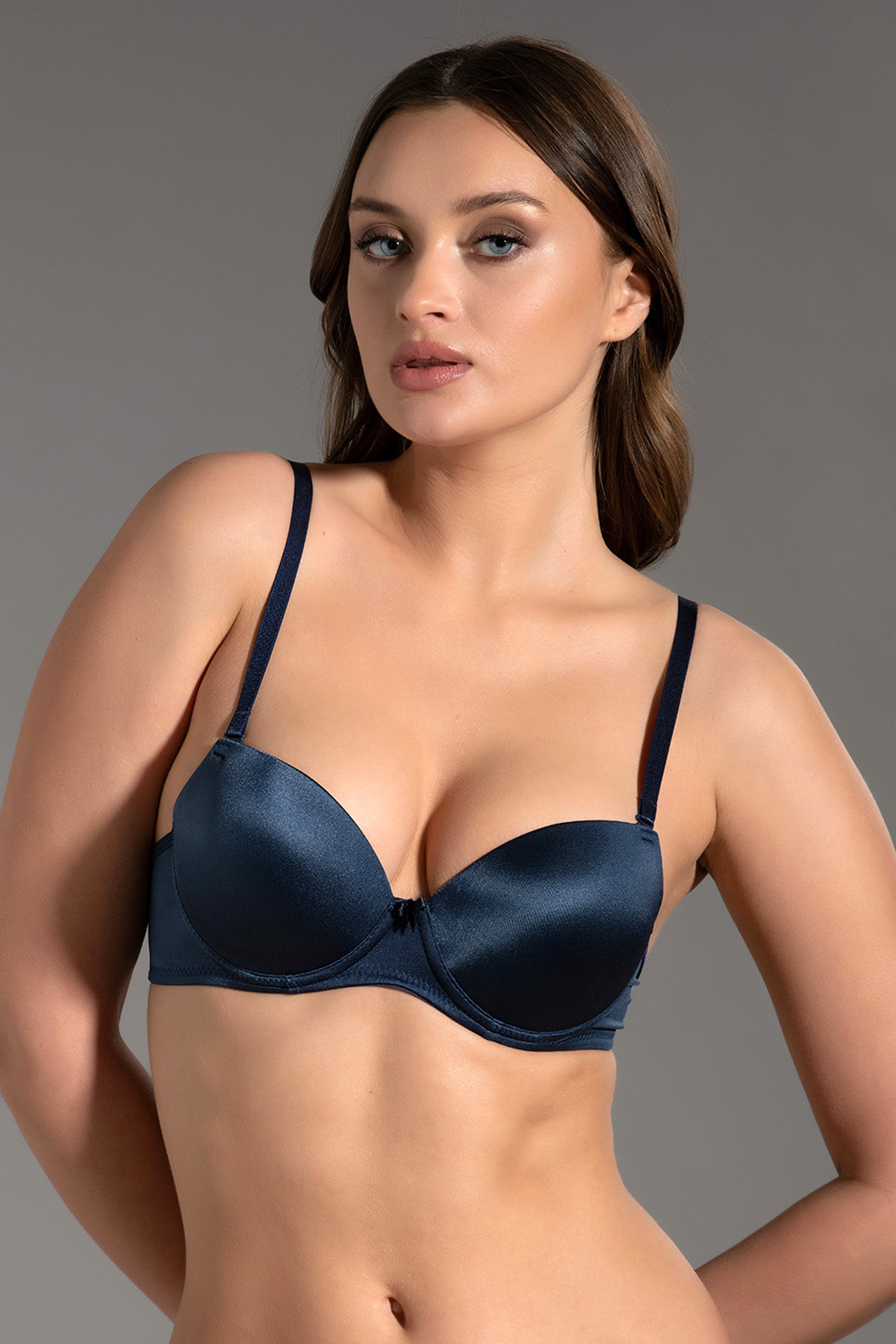 7025 - Desteksiz Basic Sütyen - E