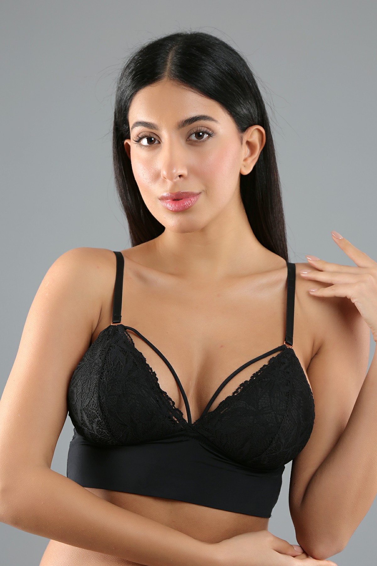 8320- Desteksiz Bralet - A